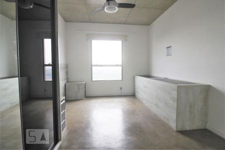 Suíte de apartamento para alugar com 2 quartos, 75m² em Jardim Fonte do Morumbi, São Paulo