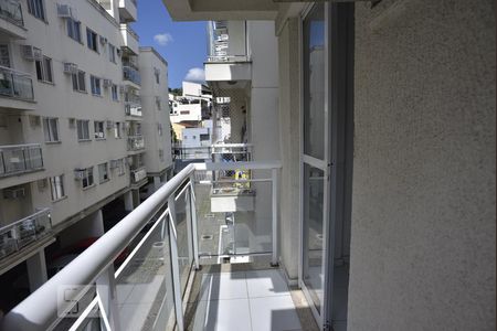 Varanda de apartamento para alugar com 2 quartos, 65m² em Pechincha, Rio de Janeiro