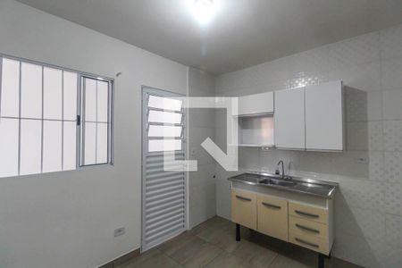 Sala/Cozinha de apartamento para alugar com 1 quarto, 30m² em Vila Cleonice, São Paulo