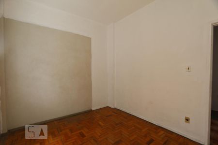 quarto 1 de apartamento para alugar com 2 quartos, 37m² em Tanque, Rio de Janeiro