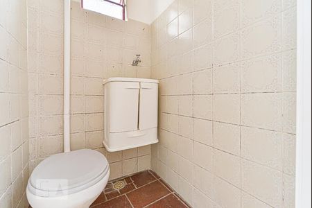 Banheiro de casa para alugar com 1 quarto, 60m² em São João Climaco, São Paulo