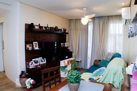 Sala de apartamento à venda com 3 quartos, 70m² em Centro, Niterói