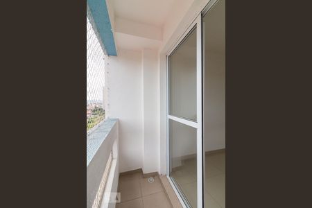 Varanda de apartamento para alugar com 2 quartos, 52m² em Jardim Flor da Montanha, Guarulhos