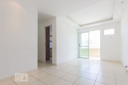 Sala de apartamento para alugar com 2 quartos, 64m² em Freguesia (jacarepaguá), Rio de Janeiro