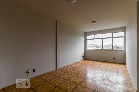 Sala de apartamento para alugar com 3 quartos, 130m² em Jardim Guanabara, Rio de Janeiro