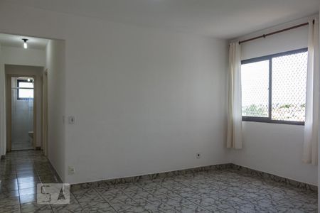 Sala de apartamento à venda com 2 quartos, 56m² em Jardim Henriqueta, Taboão da Serra