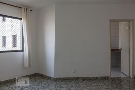 Sala de apartamento para alugar com 2 quartos, 56m² em Jardim Henriqueta, Taboão da Serra