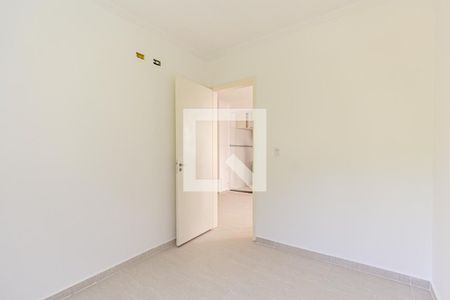 Quarto 1 de apartamento à venda com 4 quartos, 98m² em Parque Pinheiros, Taboão da Serra