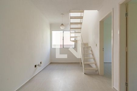 Sala de apartamento à venda com 4 quartos, 98m² em Parque Pinheiros, Taboão da Serra