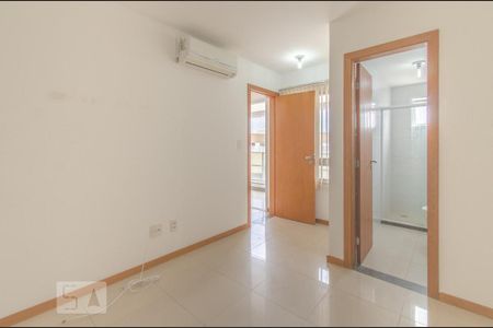 Quarto Suíte de apartamento para alugar com 1 quarto, 78m² em Pituba, Salvador