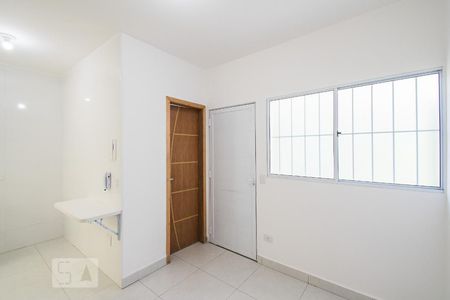 Sala de casa de condomínio para alugar com 1 quarto, 32m² em Vila Brasílio Machado, São Paulo