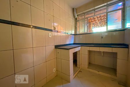 Cozinha de casa à venda com 3 quartos, 120m² em Irajá, Rio de Janeiro