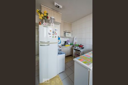 Cozinha de apartamento à venda com 1 quarto, 44m² em Santo Amaro, São Paulo