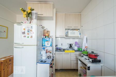 Cozinha de apartamento à venda com 1 quarto, 44m² em Santo Amaro, São Paulo