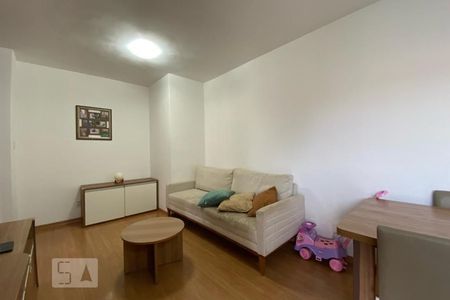 Sala de apartamento à venda com 2 quartos, 54m² em Jardim Monte Kemel, São Paulo