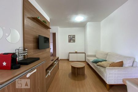 Sala de apartamento à venda com 2 quartos, 54m² em Jardim Monte Kemel, São Paulo