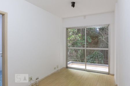 Sala de apartamento à venda com 2 quartos, 59m² em Vila Ipojuca, São Paulo