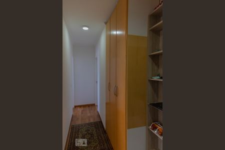 Corredor de apartamento à venda com 4 quartos, 108m² em São Judas, São Paulo
