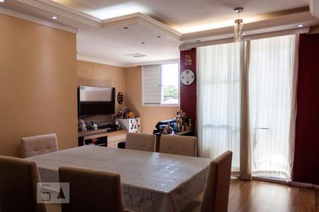 Apartamento à venda com 61m², 2 quartos e 1 vagaSala