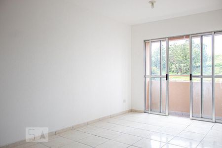 Sala de apartamento para alugar com 3 quartos, 60m² em Jardim Jaqueline, São Paulo