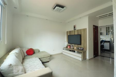 Sala de casa para alugar com 2 quartos, 107m² em Vila Camilopolis, Santo André