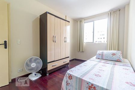 Quarto de apartamento à venda com 1 quarto, 50m² em Curicica, Rio de Janeiro