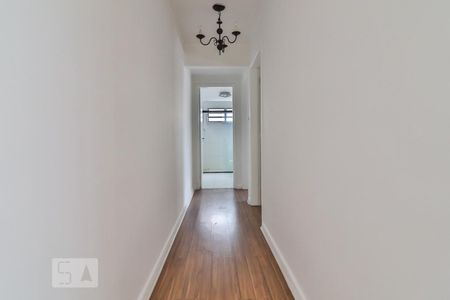 Corredor de apartamento para alugar com 3 quartos, 93m² em Bela Vista, São Paulo