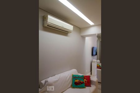 Sala de apartamento para alugar com 1 quarto, 40m² em Leblon, Rio de Janeiro