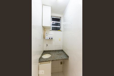 Cozinha de kitnet/studio à venda com 1 quarto, 32m² em Centro, Niterói