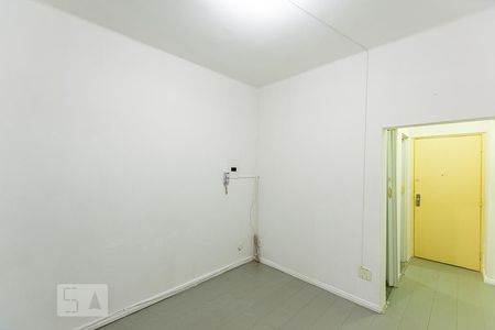 Sala de kitnet/studio para alugar com 1 quarto, 32m² em Centro, Niterói