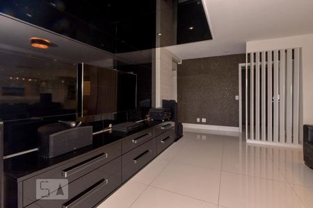 Sala de TV de apartamento para alugar com 3 quartos, 248m² em Casa Verde, São Paulo