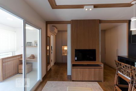 Sala de kitnet/studio para alugar com 1 quarto, 47m² em Centro, Campinas