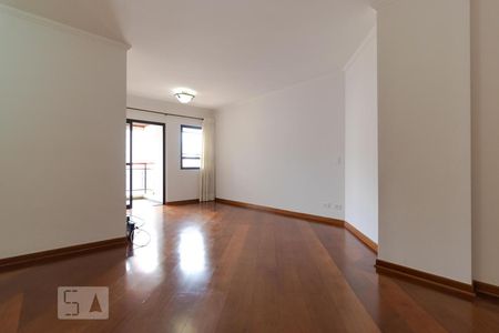 Salas de apartamento para alugar com 3 quartos, 138m² em Cambuí, Campinas