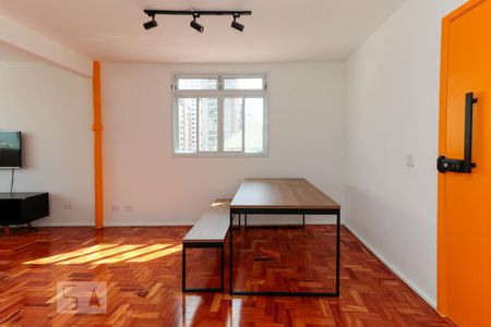 Sala de apartamento à venda com 1 quarto, 54m² em Vila Madalena, São Paulo