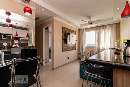 Sala  de apartamento para alugar com 2 quartos, 45m² em Jardim São Francisco (zona Leste), São Paulo