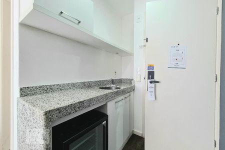 Cozinha de apartamento à venda com 1 quarto, 30m² em Pampulha, Belo Horizonte