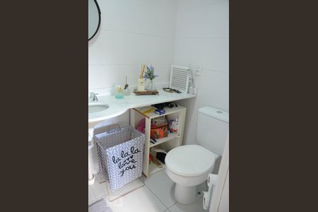 Banheiro de apartamento para alugar com 2 quartos, 63m² em Igara, Canoas