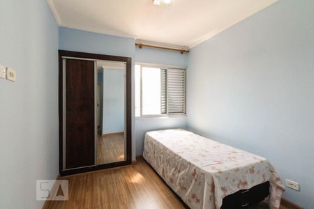 Quarto 2 de apartamento para alugar com 2 quartos, 66m² em Parque São Jorge, São Paulo