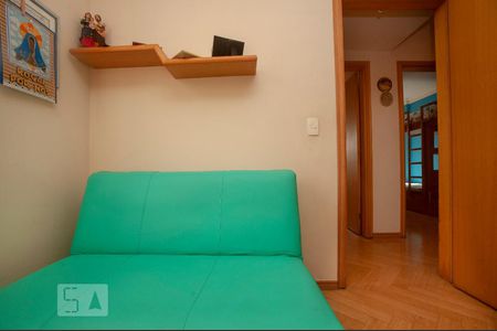 Quarto 2 de apartamento para alugar com 3 quartos, 70m² em Cristo Rei, Curitiba