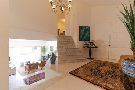 Hall de Entrada de casa à venda com 4 quartos, 390m² em Jd das Paineiras, Campinas