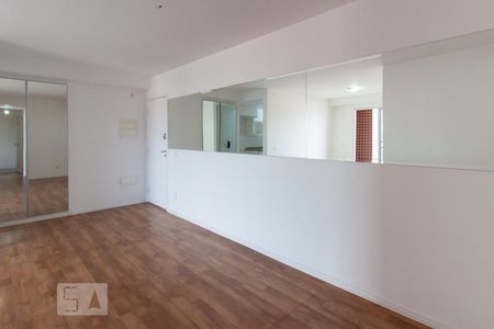 Sala de apartamento para alugar com 3 quartos, 90m² em Vila Polopoli, São Paulo