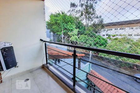 Casa para alugar com 234m², 4 quartos e 5 vagas Casa para alugar com 234m², 4 quartos e 5 vagasVaranda da Suíte 2