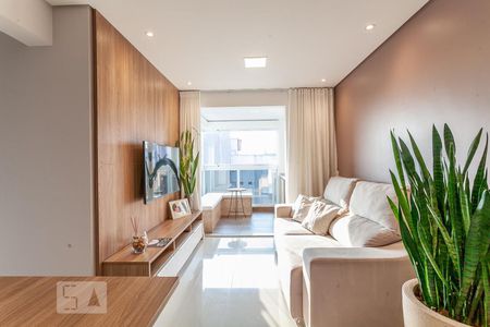 Sala de apartamento à venda com 2 quartos, 63m² em Vila Eldízia, Santo André