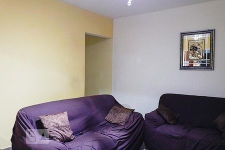 Sala de casa à venda com 4 quartos, 200m² em Vila Monte Santo, São Paulo