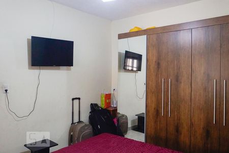 Quarto 01 de casa à venda com 4 quartos, 200m² em Vila Monte Santo, São Paulo