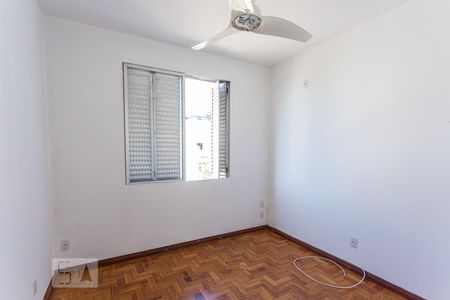 Quarto 1 de apartamento à venda com 3 quartos, 70m² em Cavalhada, Porto Alegre