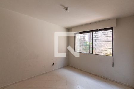 Quarto de apartamento para alugar com 1 quarto, 52m² em Medianeira, Porto Alegre