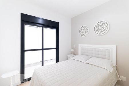 Suíte de apartamento para alugar com 2 quartos, 109m² em Pinheiros, São Paulo