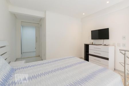 Suíte de apartamento para alugar com 2 quartos, 53m² em Armação, Salvador