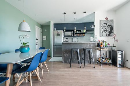 Sala de apartamento à venda com 2 quartos, 80m² em Campininha, São Paulo